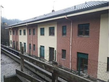 Immobile in asta di 3003 m² con più di 5 locali e 