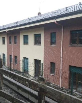 Immobile in asta di 3003 m² con più di 5 locali e 