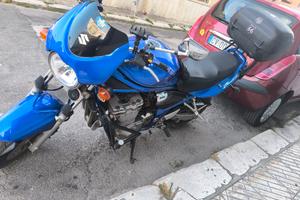 Suzuki Bandit 600cc. anno 2002