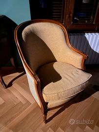 Coppia di poltrone bergère, stile classico
