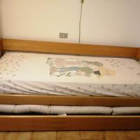 Letto singolo con materasso e cassetto contenitore