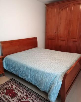 Camera matrimoniale stile classico