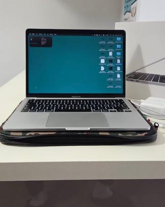 MacBook Pro 13" - 16GB RAM – 512GB SSD