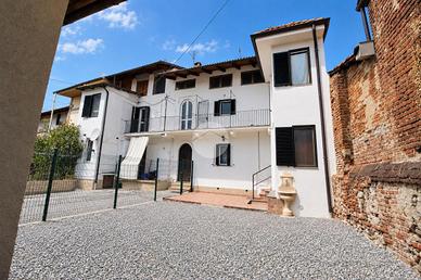 CASA SEMINDIPENDENTE A BRANDIZZO