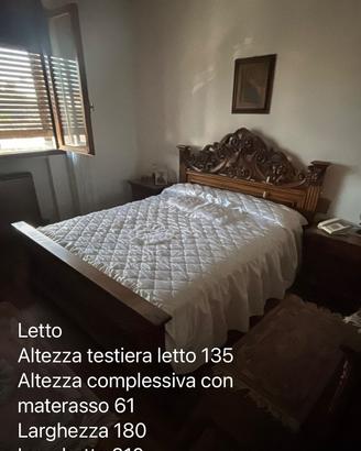 Camera da letto noce  Stile Classico Italiano