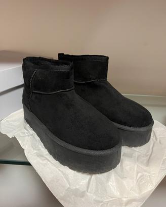 Scarpe Stivali platform simili a Ugg 38