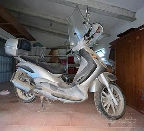 Beverly 200 del 2003