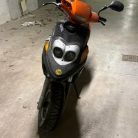 Motorino booster