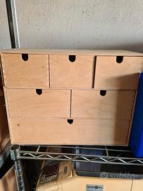 cassettiera portaoggetti 