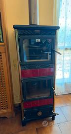 Stufa a legno ARCO con forno con tubi