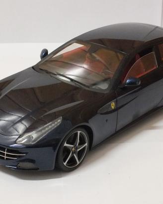 Ferrari FF 1/18