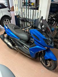 Scooter kymco 300 k-xct