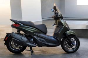 Piaggio Beverly 400 S - ANNO: 09/2025 - KM: 2469