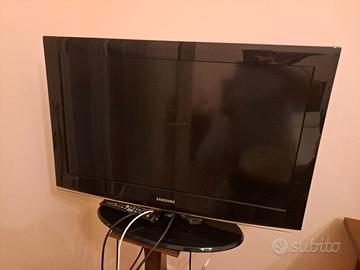 TV 32'