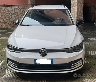 VOLKSWAGEN Golf 8ª serie - 2021