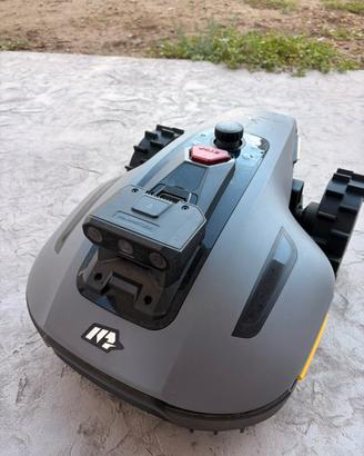 Robot taglia erba Mammotion