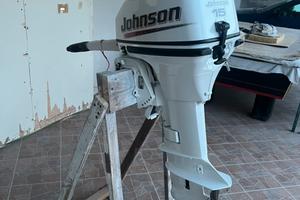 Fuoribordo johnson 2t  15 cv