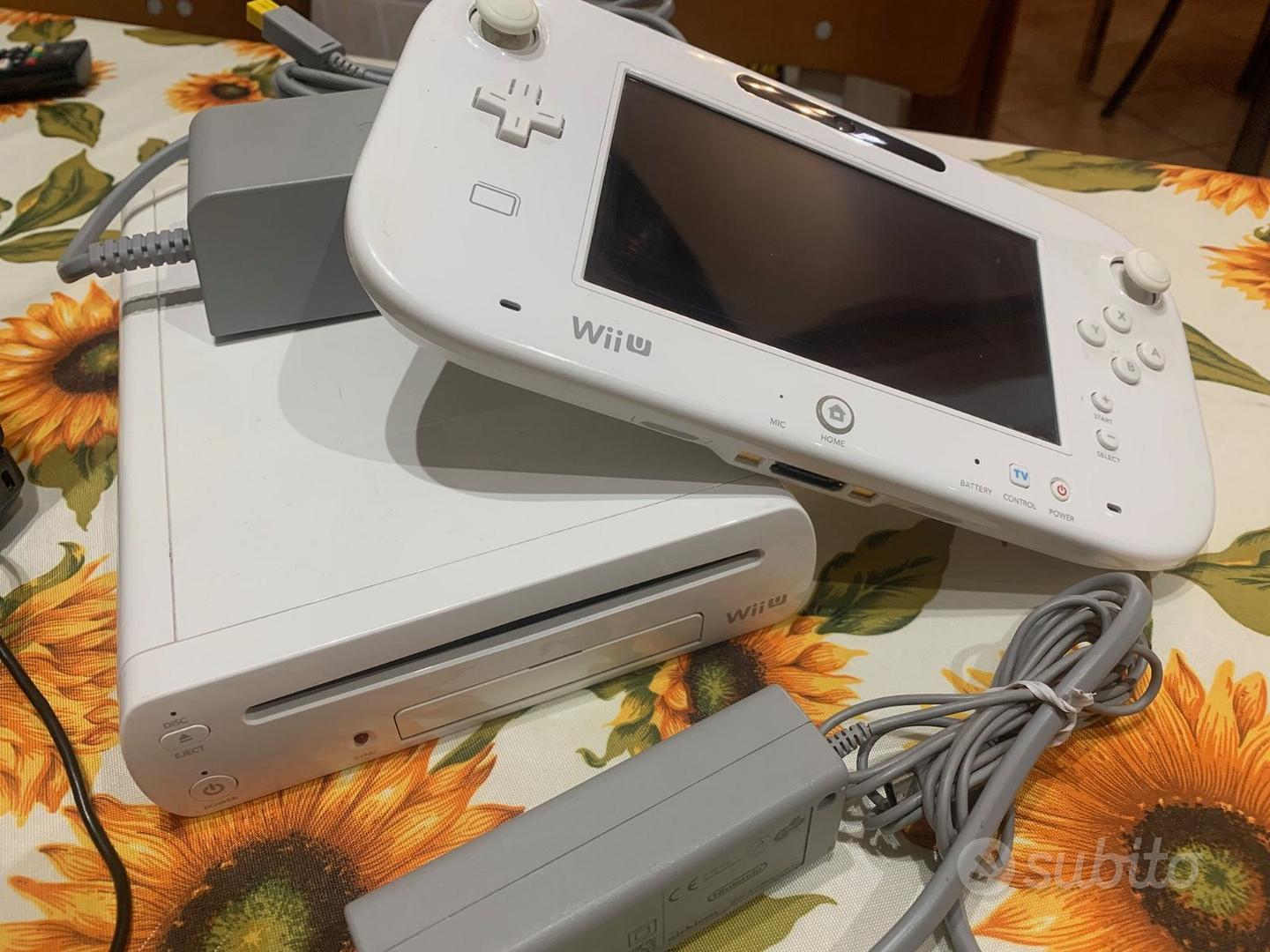 Nintendo WII U + accessori + videogiochi originali Console e Videogiochi In vendita a Roma