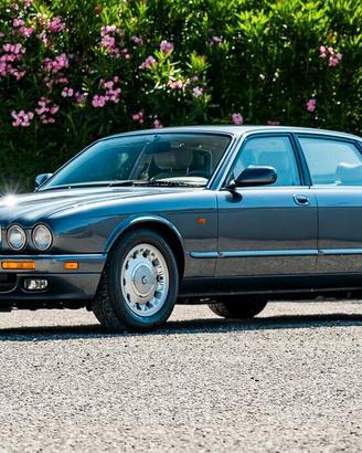 Jaguar XJ XJ6 3.2 cat