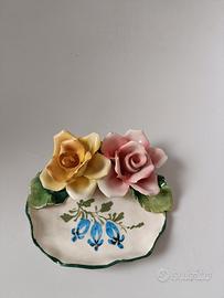 Piattino decorativo in porcellana stileCapodimonte