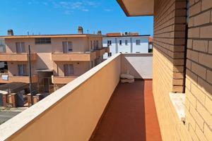 A soli 50 mt dal mare