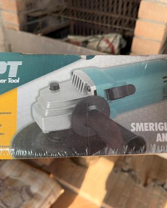 Smerigliatrice angolare