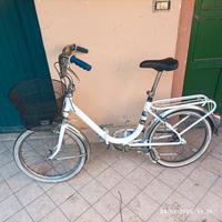 bicicletta bianca Graziella 