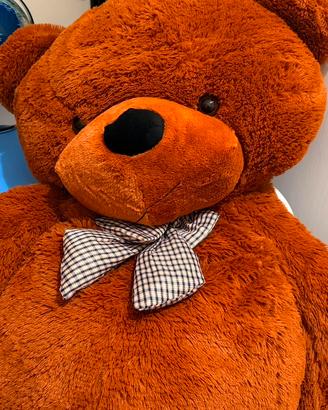 Orso peluche gigante