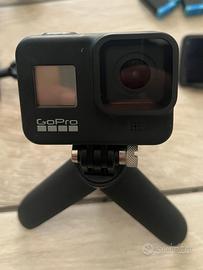 GoPro HERO8 Black KIT COMPLETO + Telecomando