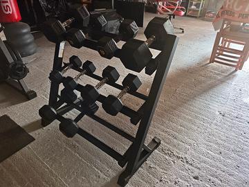 rastrelliera manubri Esagonali HEX da 5kg a 20kg