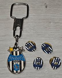 portachiavi e 4 pins Juventus 