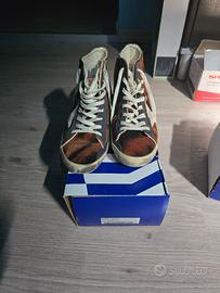 Golden Goose  N°40