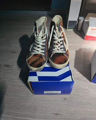 Golden Goose  N°40