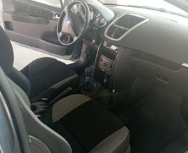 Peugeot ,207 diesel climatizzato
