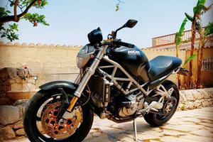 ducati monster s4r 996