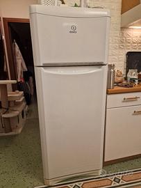 Frigorifero Indesit 