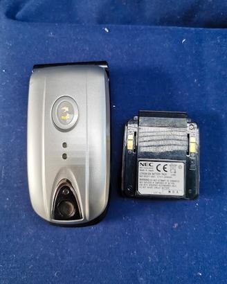 Telefonino vecchia generazione Nec e606
