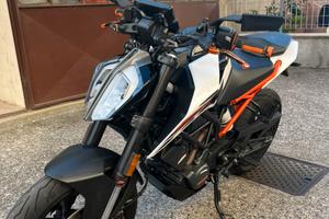 KTM DUKE 125 2017