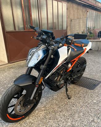 KTM DUKE 125 2017
