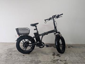 Bici elettrica pieghevole MBM Phrike fat bike