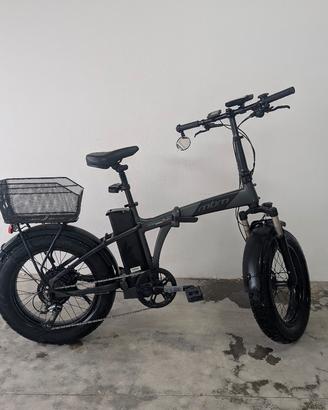 Bici elettrica pieghevole MBM Phrike fat bike