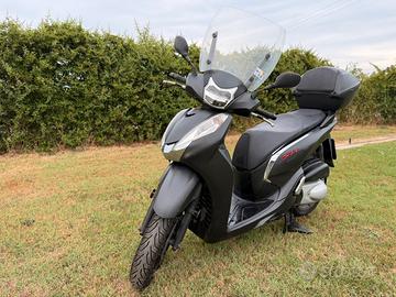 Honda sh 300 2017