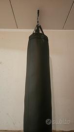 🥊 SACCO BOXE 50 KG OUTSHOCK 900 + STAFFA