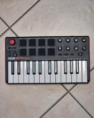Tastiera MIDI Akai MPK mini MK2