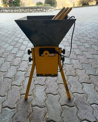 mulino elettrico per cereali