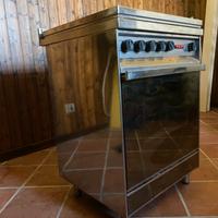 cucina in acciaio come nuova