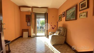 CASA SEMINDIPENDENTE A TERNI