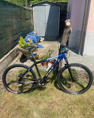 Mountain Bike Scott Scale