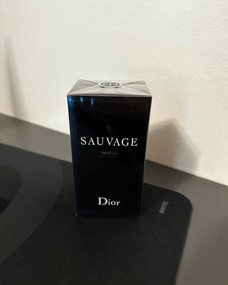Dior Sauvage Parfum 100ml – Sigillato, Nuovo