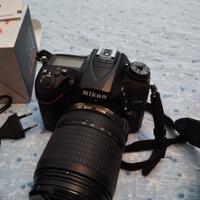 Nikon D7200, due obiettivi ed accessori
